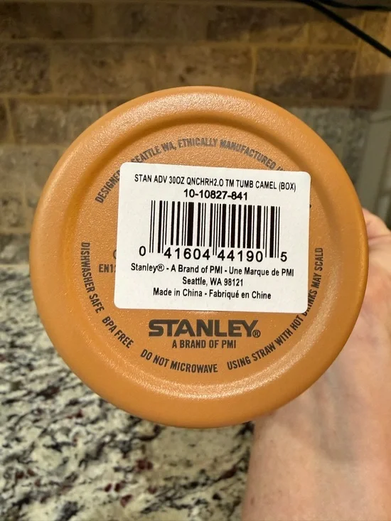 Stanley 30oz Hard to Find Camel Quencher H2.0 Tumbler - Picture 3 of 5